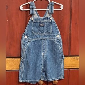 OshKosh B’gosh Shortalls. Size 24 months.